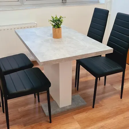 Heder Apartmán Balatonfenyves