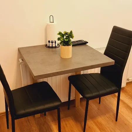 Heder Apartment *