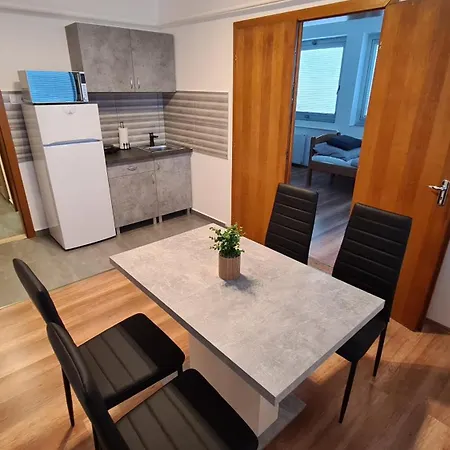 Heder Apartmán Balatonfenyves