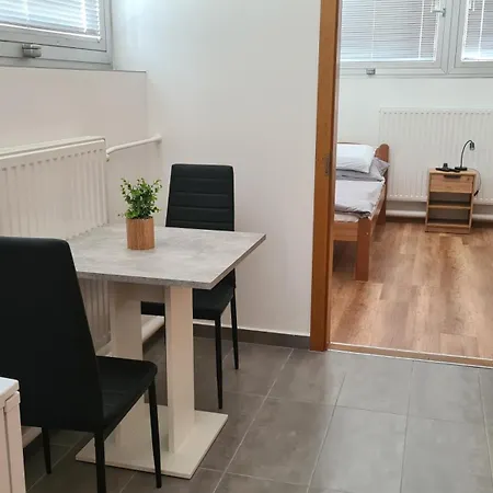 Heder Apartmán *